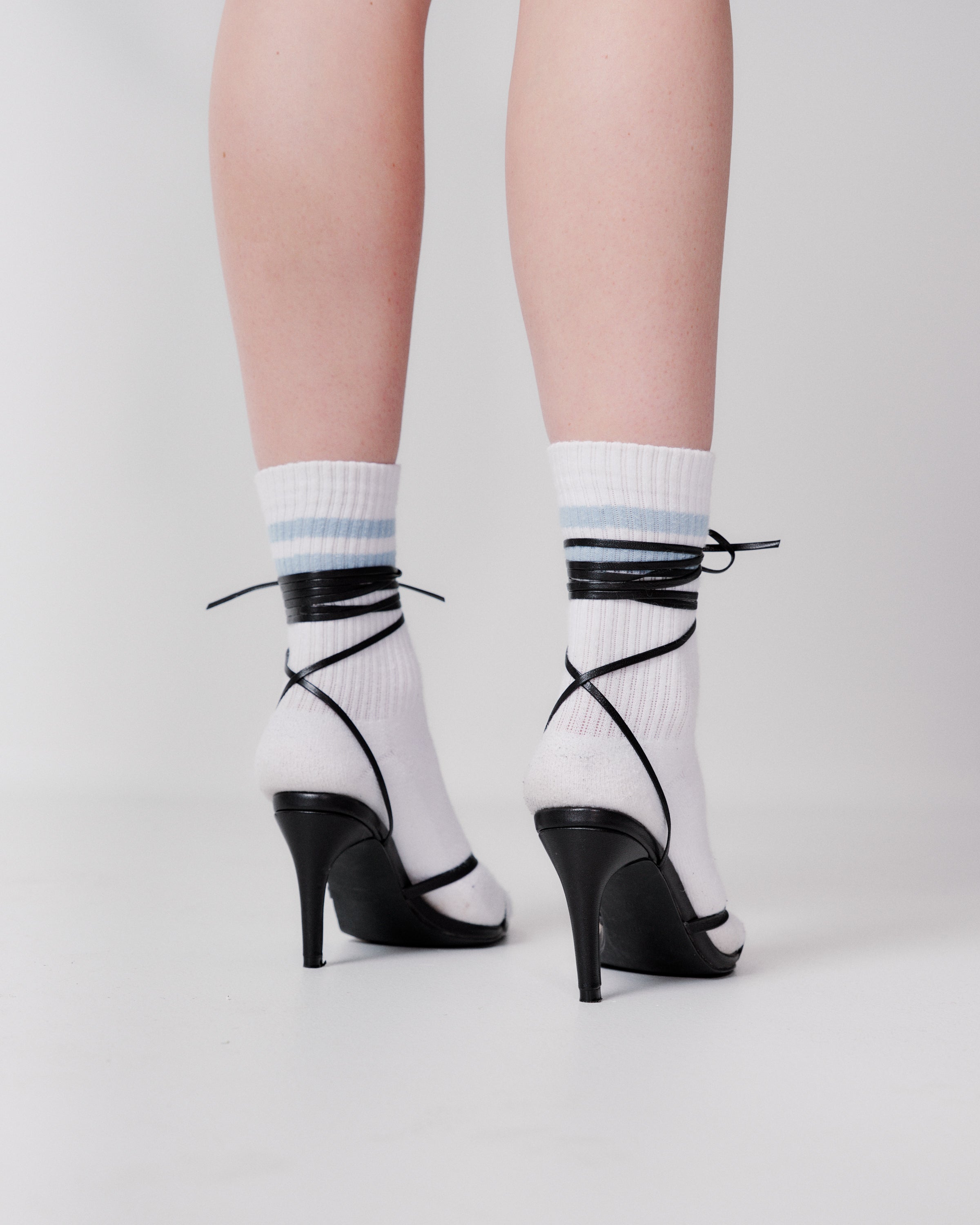 AERE pointy wrap Leather heels