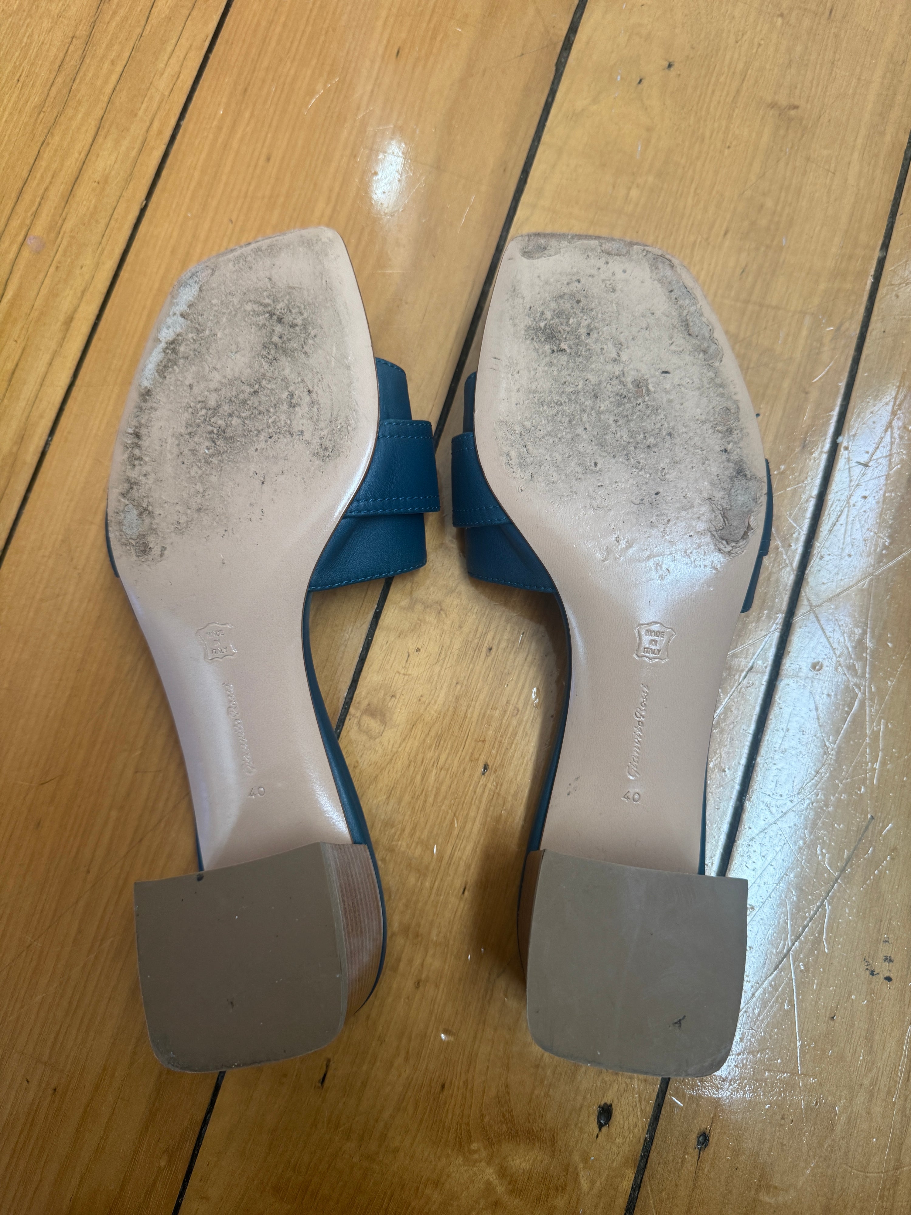 Gianvito Rossi mules