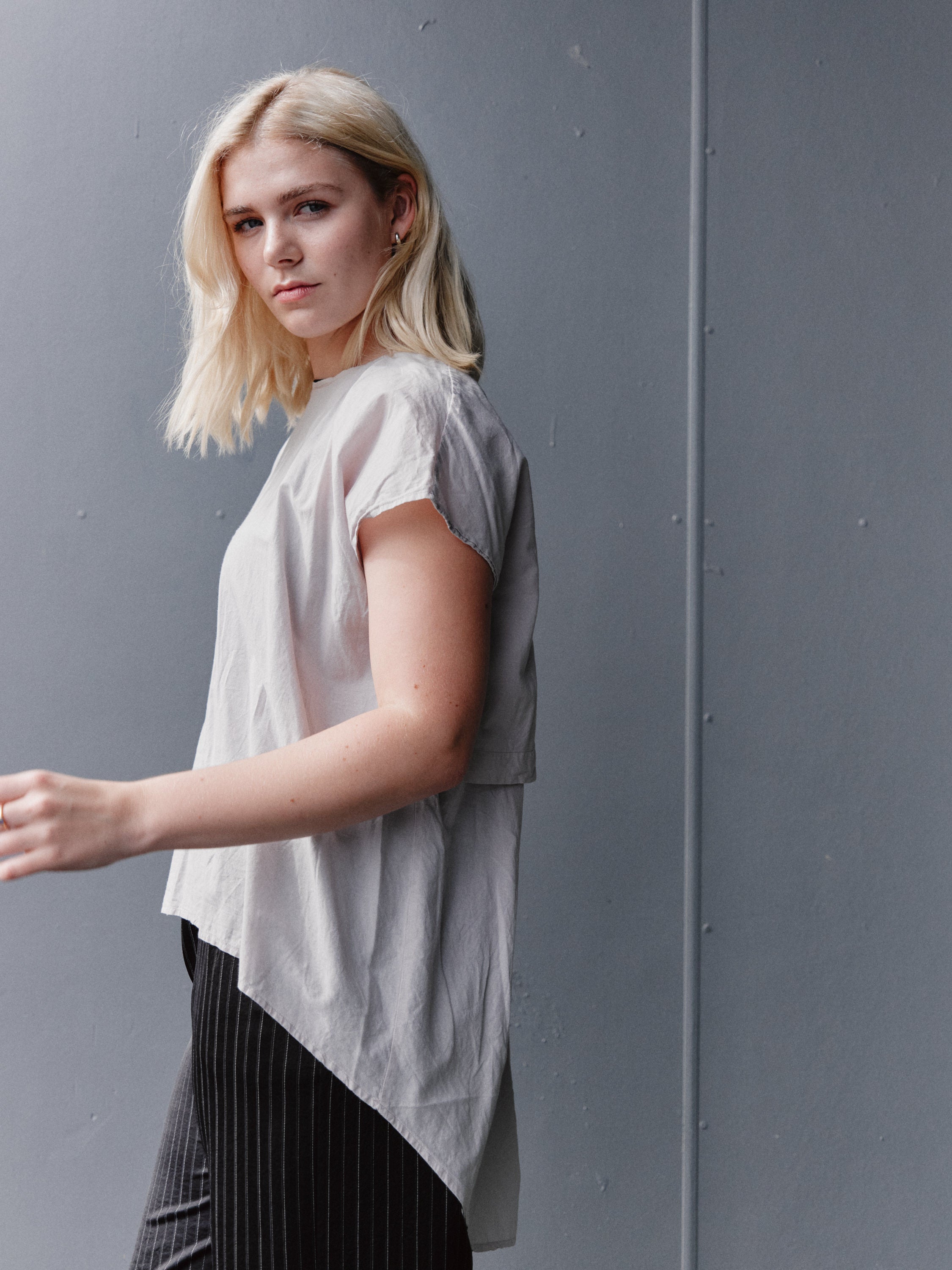 Kowtow asymmetric top