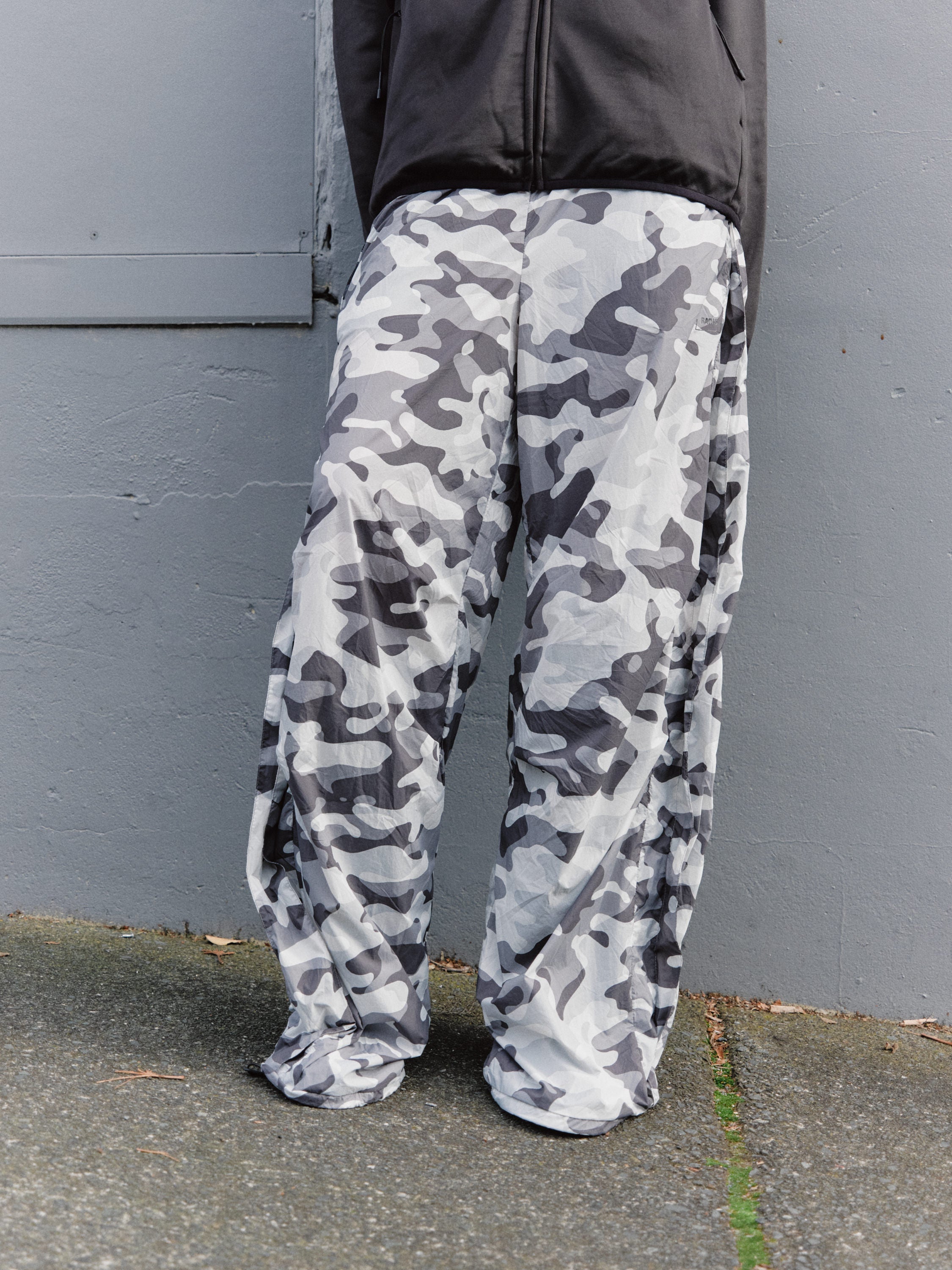 Rains camo pants Common