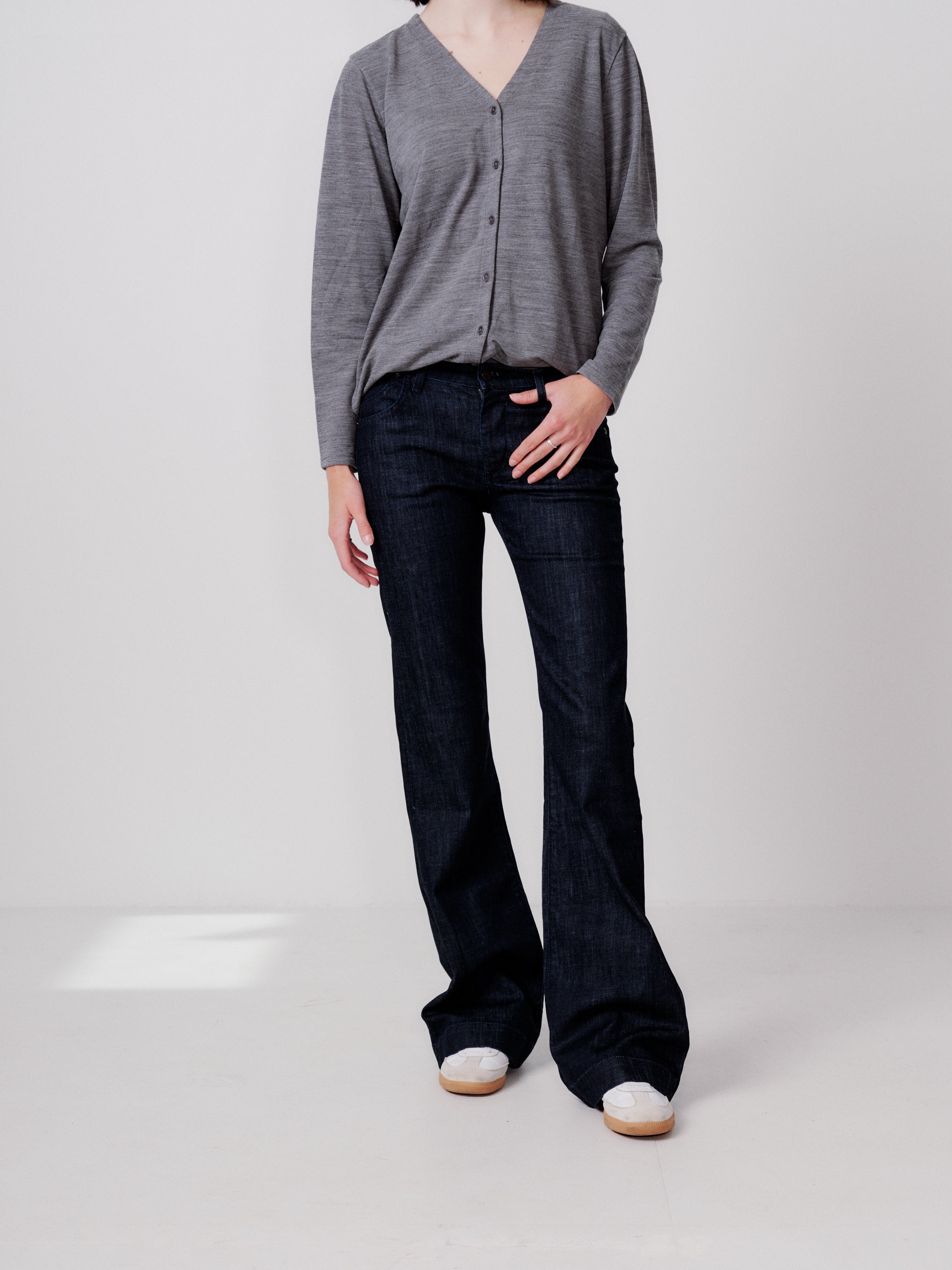 Citizens of Humanity 28" wide leg jeans