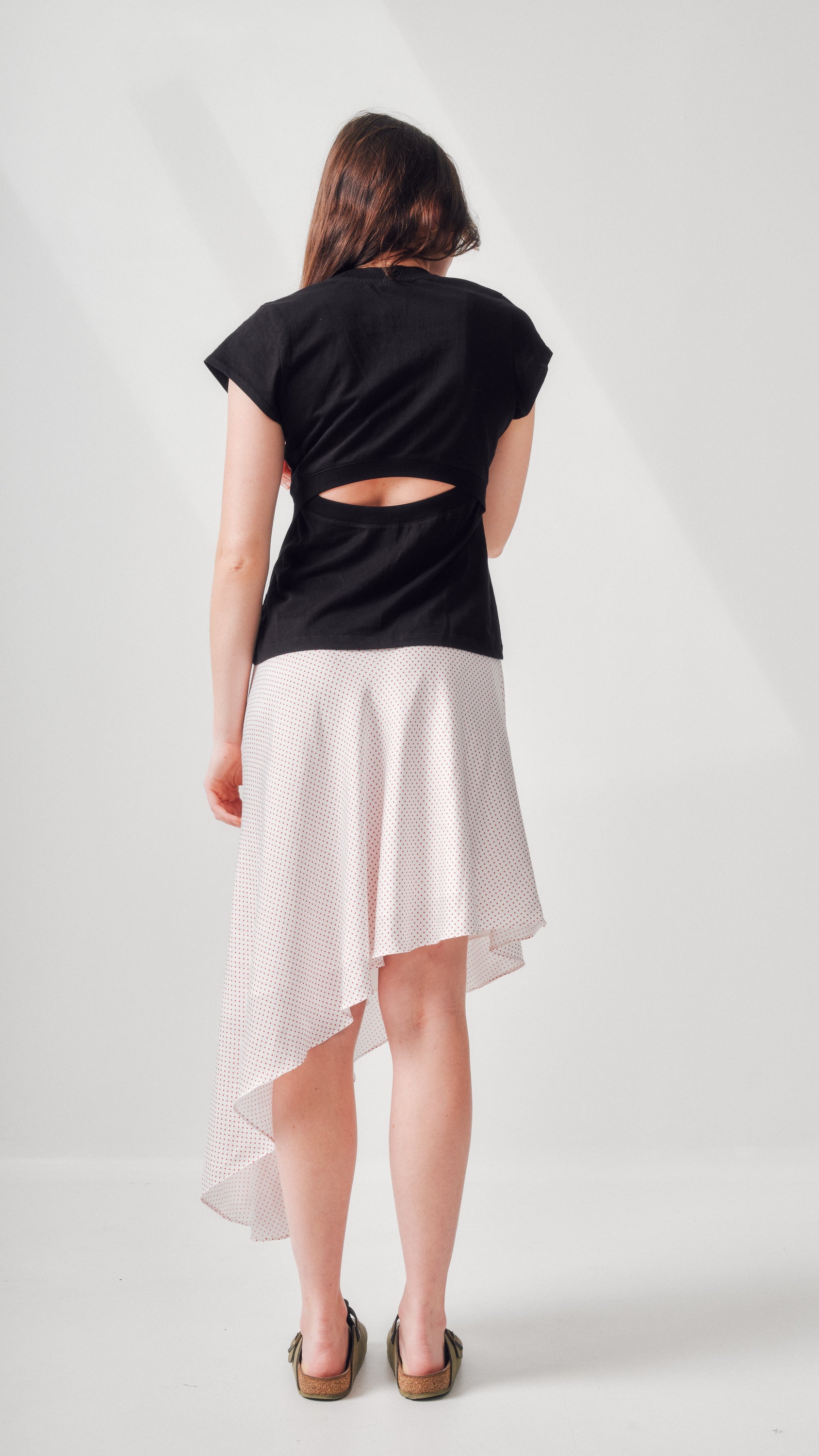 Kowtow split back top