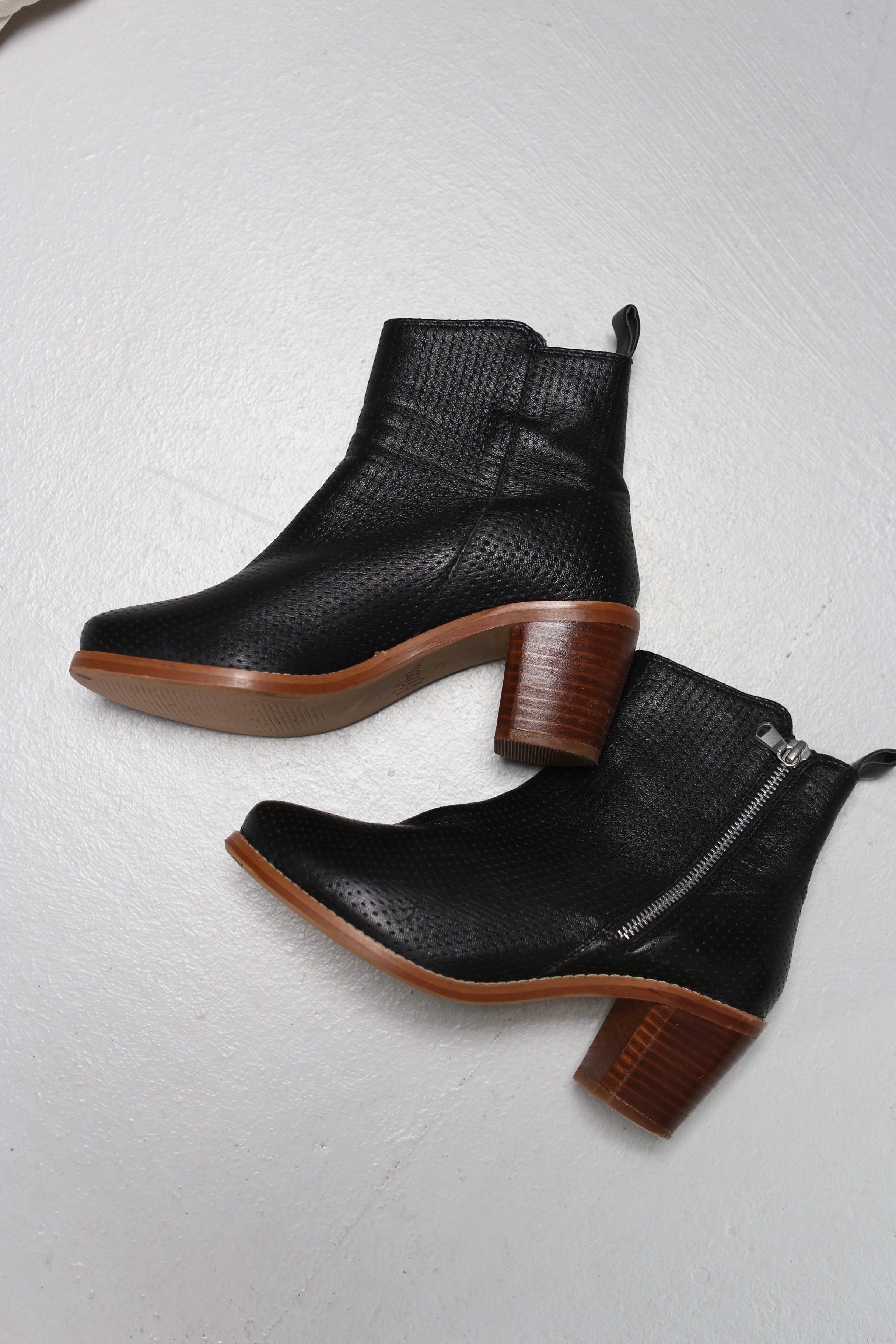 Wittner Leather ankle boots