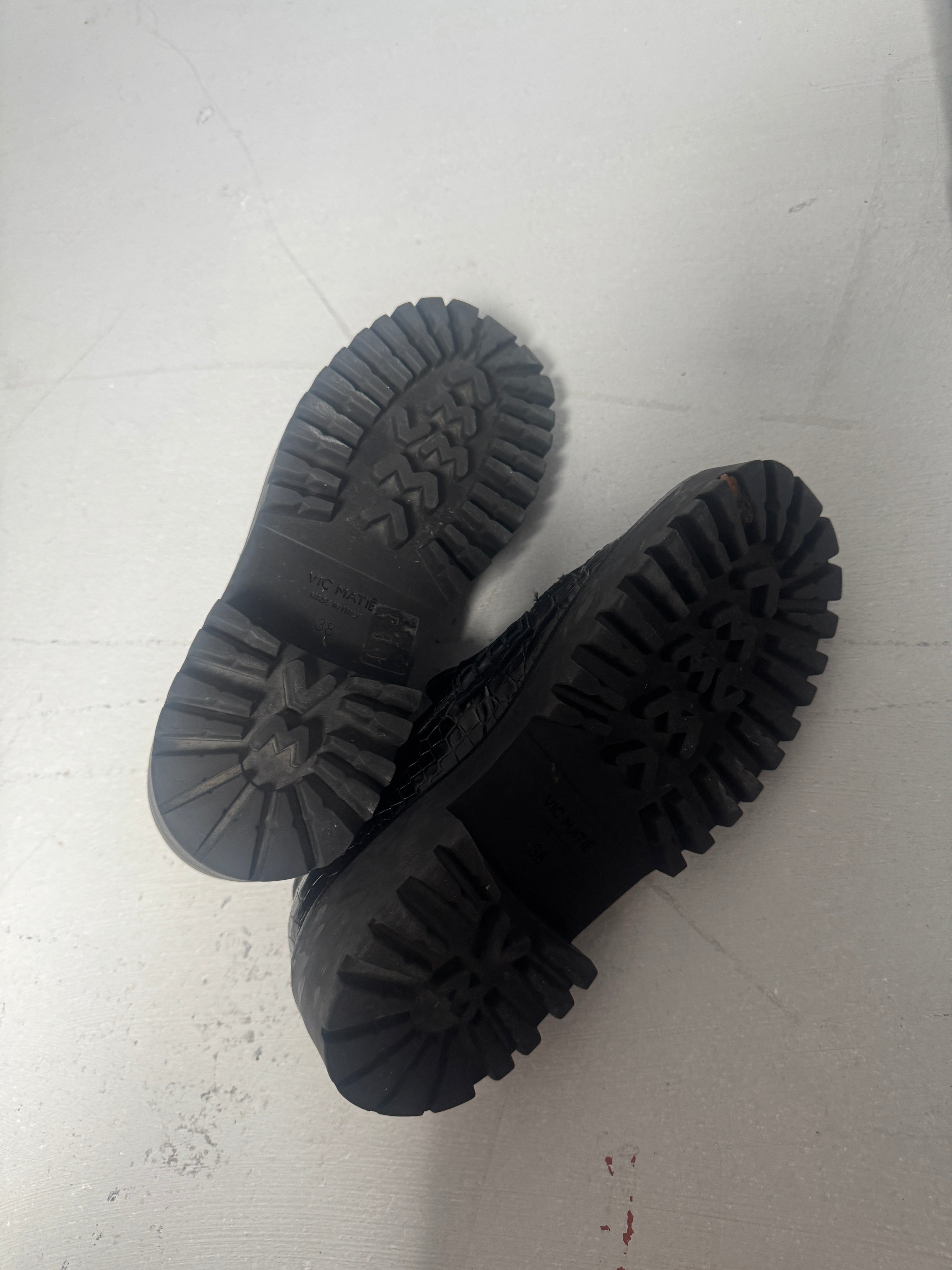 Vic Matie Leather loafers