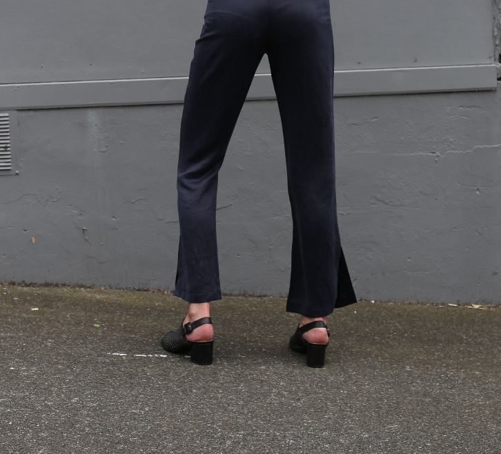 Progetto woven Leather mules